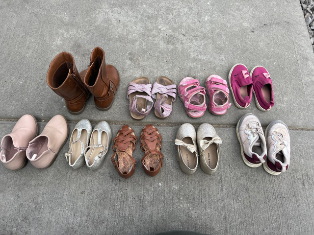 Girls 7T shoes  in Clothing - 3T in Strathcona County