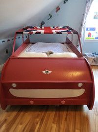 Mini Cooper bed