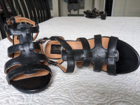 Clarks Artisan Black Leather Sandals