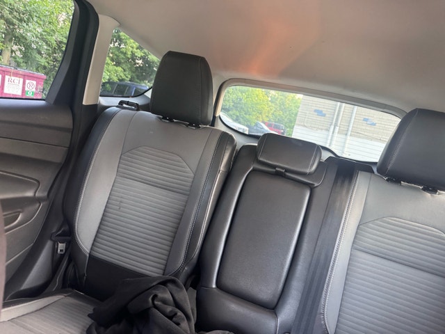 Ford escape 2018 roule encore Mais à moteur à changer — photo 4