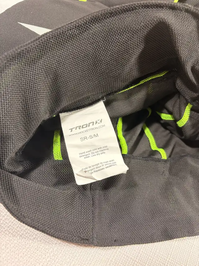 TronX Girdle - Youth S/M in Hockey in Ottawa - Image 5