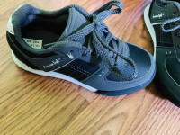 Boys toddler brand new American Eagle size 11 shoes 