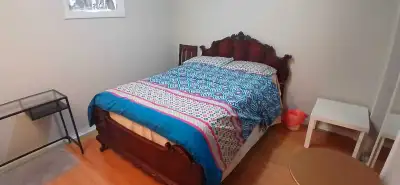 Furnished private room with shared kitchen+bathroom.