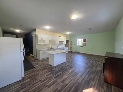 6 bedroom, 3.5 bath, 2 kitchens, lots of parking and big yard