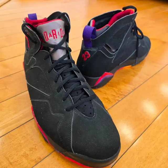 Air Jordan 7 Retro Raptors 2012 — Size 13 — Never Worn in Men's Shoes in Markham / York Region - Image 2