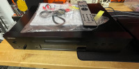 Onkyo C-7030 Compact Disc Player (Black) Like new