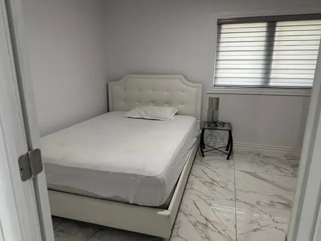 Room for rent  in Room Rentals & Roommates in Laval / North Shore - Image 2