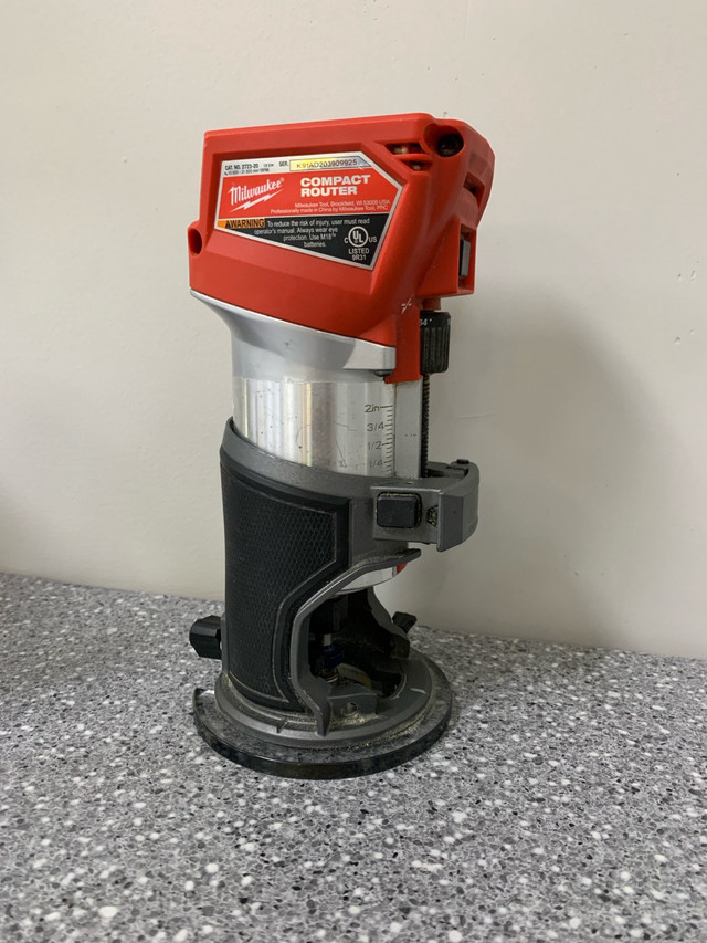 Milwaukee 2723-20 18V Compact Router in Power Tools in Oshawa / Durham Region - Image 3