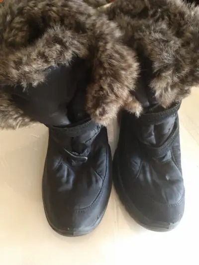 Women`s Winter Boots size 41 euro, View more