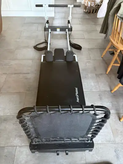Inclus 2 appareils pour faire du pilates à la maison - AeroPilates Home Studio Reform - pilates pro...