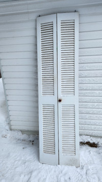 Plusieurs portes accordéons en bois a vendre