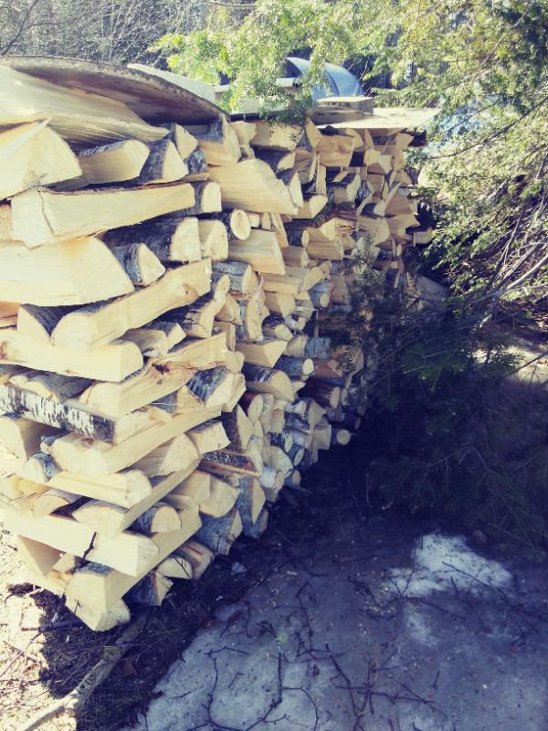 BOIS DE CHAUFFAGE SEC. dans Autre  à Saguenay