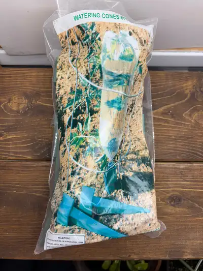 Brand new Set of 6 cones