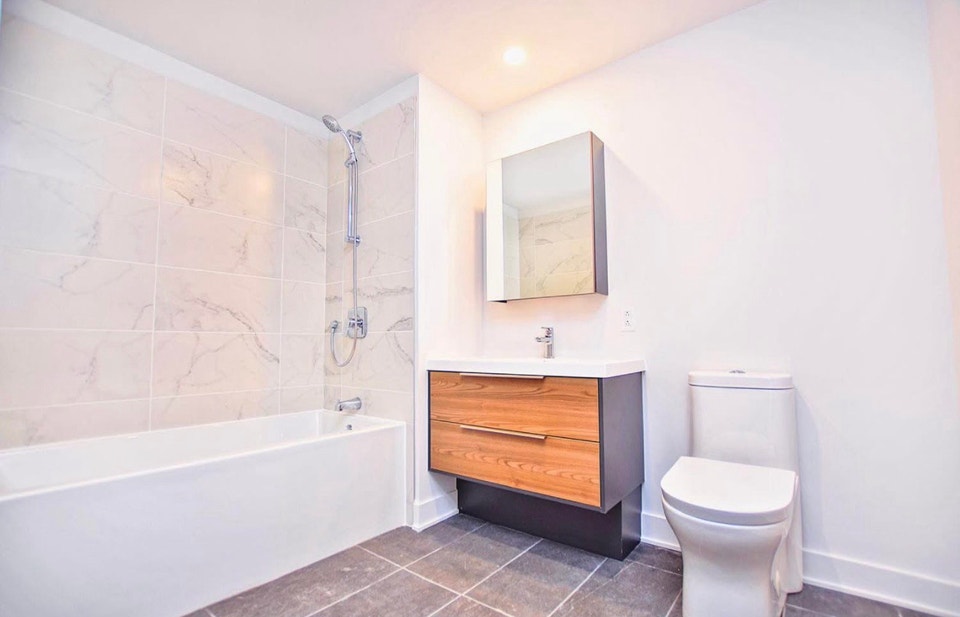 Apartment 2 bedrooms 1 bathroom-Sation G Mascouche 2