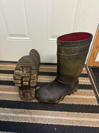 Dunlop Steel Toe Studded Rubber Boots