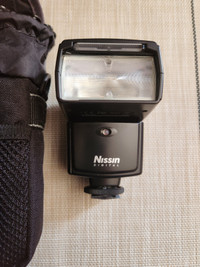 Nissin Speedlite Di466 Flash for Canon Cameras
