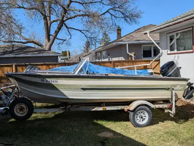 1981 Sylvan super sportster, 1981 Merc 80hp, bow rider/ fishing boat, shore lander trailer, tires ha...