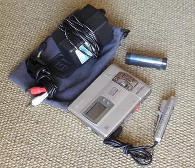 Sony MZ-R50 MD Walkman, View more