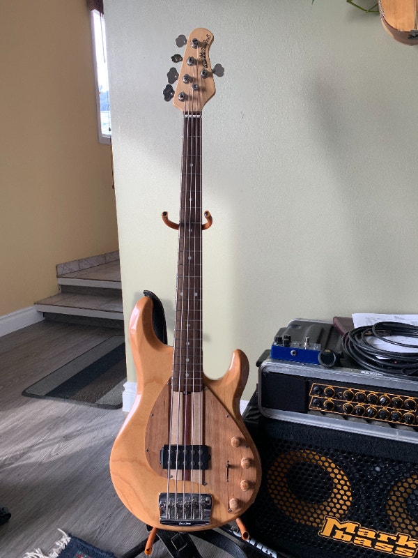 Custom pick guard, wooden knobs for Ernie Ball StingRay 5 Bass