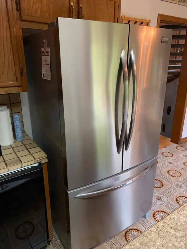 Frigidaire Gallery 36” Width, 28.8 cu. ft., French Door Fridge62863275189379121