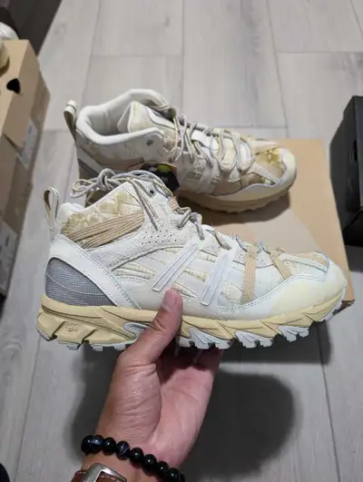 DS Asics Gel Sonoma 13-50 MT - Size 8, View more