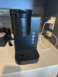 NEW *Keurig K Xpress coffee machine / machien a cafe /cafetière 