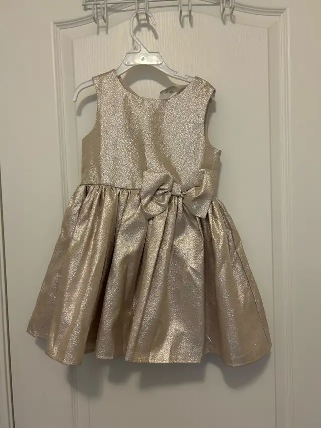 H&M Girls Party Dress in Kids & Youth in Oshawa / Durham Region - Image 2