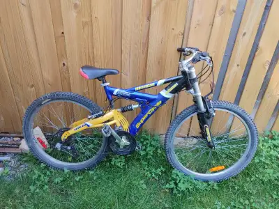 Tuned up 21 speed with 26" wheels and aluminum frame best for someone 5' or taller. Pickup in Kanata...