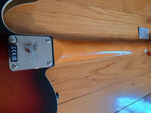 5 days left: Squier Custom Telecaster-Rosewood Fretboard! SHIPS! in Guitars in City of Montréal - Image 8