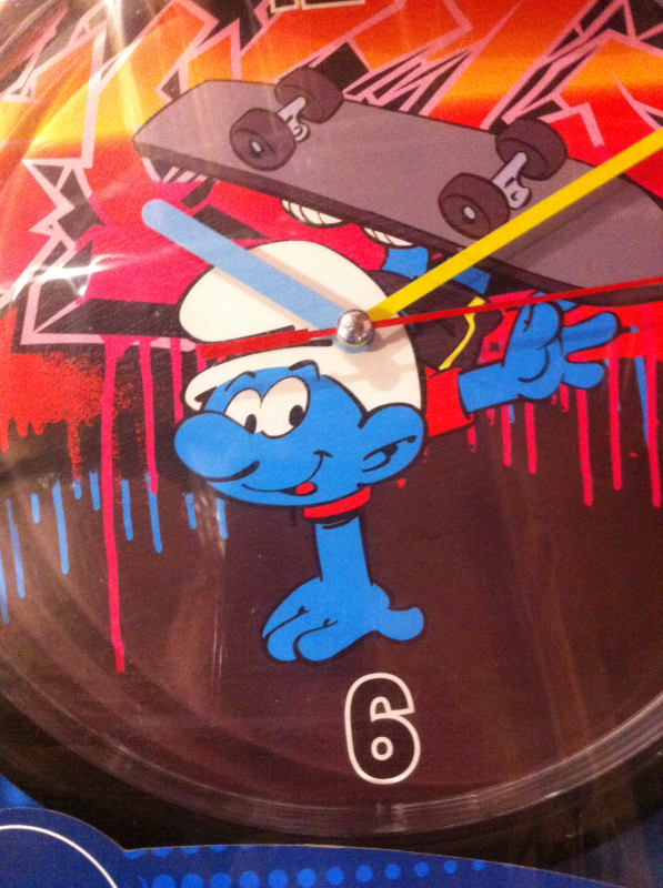 Smurfs - New Smurf Wall Clock (2012) in Arts & Collectibles in Ottawa - Image 5