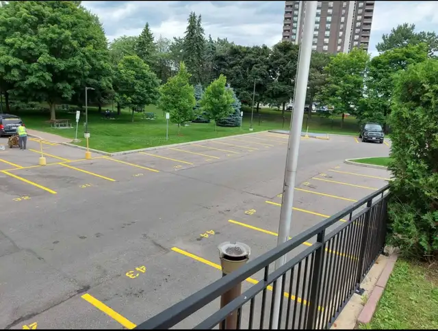Parking lot line painting in Street, Cruisers & Choppers in Winnipeg - Image 5