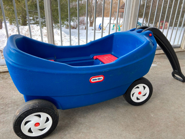 LITTLE TIKES Wagon for Two Blue in Toys & Games in Kingston - Image 4
