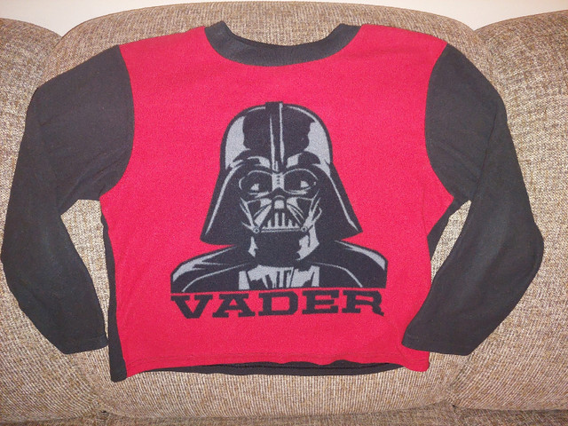 Authentic Darth Vader Star Wars sweaterGood shapeKids Size 10$10 in Arts & Collectibles in Calgary
