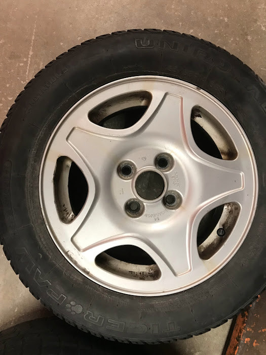 OEM Volkswagen Rims 14", Rims ONLY, Rims ONLY in Other Parts & Accessories in Markham / York Region - Image 3
