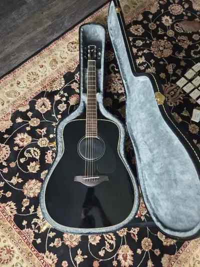 Yamaha Acoustic black Guitar, View more