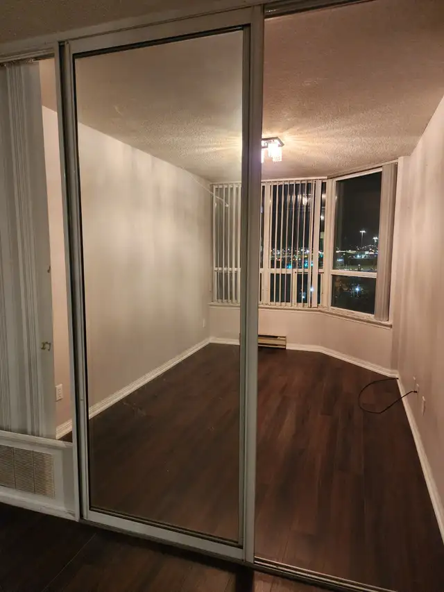 Condo for Rent 1+1 bed & bath @ 88 Corporate Drive Scarborough | Long ...