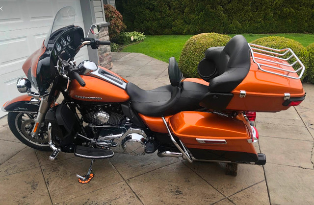 2014 Harley Ultra Limited - Like New - Low Km’s in Touring in Chilliwack