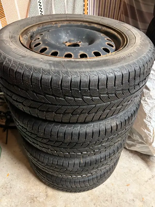 TOYOTA VENZA 5*114.3MM 235/65/17 WINTER TIRES in Tires & Rims in City of Toronto - Image 7
