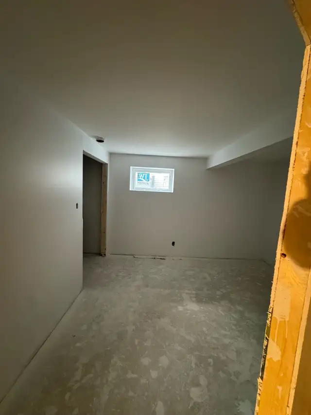 Drywall taper429746880166635529