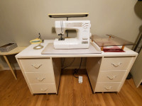 Janome Decor Excel 5124 sewing machine, table and accessories