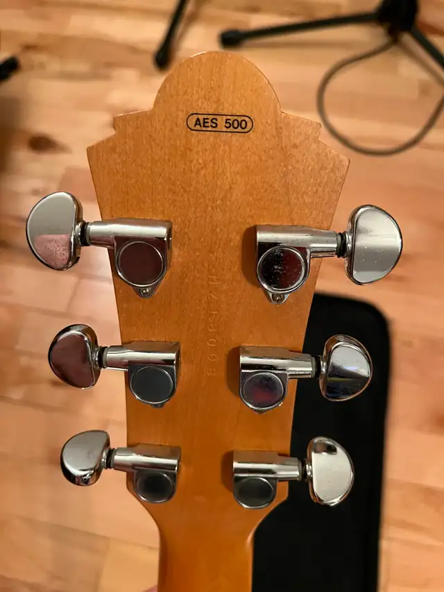 Guitare Électrique YAMAHA AES 500 in Guitars in Sherbrooke - Image 3