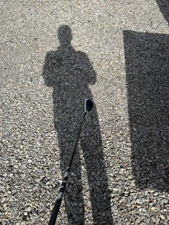 Taylormade Sim Max 2 Irons, Driver and Hybrid in Golf in Kitchener / Waterloo - Image 7