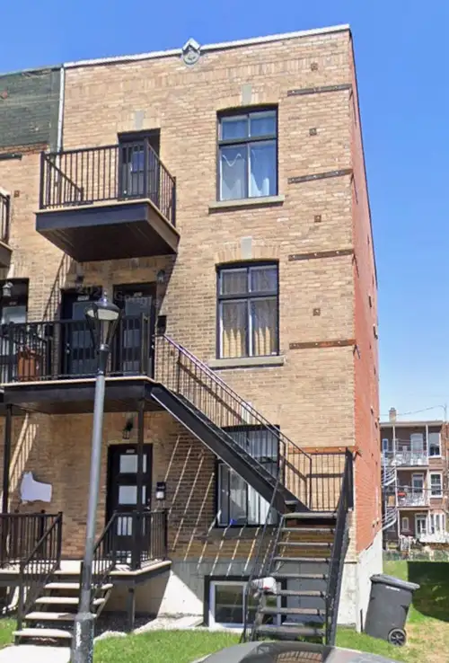 Superbe 6 1/2 rénové avec stationnement et garage , à louer dans Hochelaga-Maisoneuve (Métro Préfont...