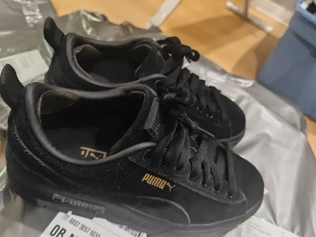 NEGOTIABLE Puma mayze shoes 7 women in Women's - Shoes in Laval / North Shore - Image 3