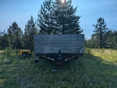 This beautiful six and a half by 14 ft flat deck toy hauler would be ideal for anybody hauling a sid...