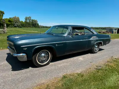 Two door Hardtop. Runs and drives 283 ci "Turbofire" engine w/ 2 speed Powerglide. Rochester 2 Jet (...