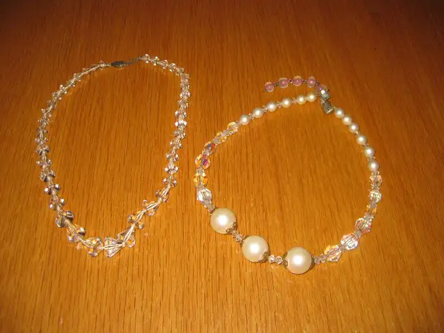 VINTAGE BIJOUX ET COFFRES À BIJOUX - MONTRES in Arts & Collectibles in Laval / North Shore - Image 4