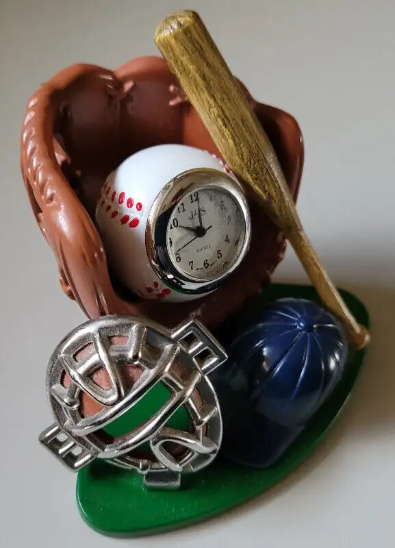 Vintage Baseball Diamond with Bat Glove Ball Mask Hat Desk Clock in Arts & Collectibles in Oshawa / Durham Region - Image 3