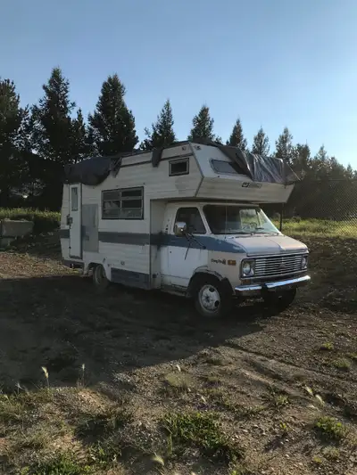 1974 Chevrolet G30 motorhome chassis with a Citation/Bendix Citation Class C motorhome body. No keys...