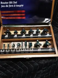 Router Bit Set with Wood Storage
